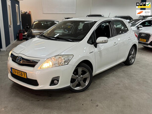 Toyota Auris 1.8 Full Hybrid Dynamic Business / AUTOMAAT / NAP / DEALER ONDERHOUDEN