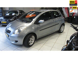 Toyota Yaris 1.3 VVTi Sol MMT