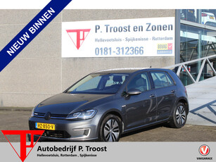 Volkswagen e-Golf e-Golf Automaat/Achteruitrijcamera/Parkeersensoren/Apple carplay/Navigatie/Adaptive cruise control/Keyless/Oplaadkabel incl 220V