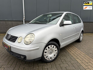 Volkswagen Polo 1.4-16V Athene AUTOMAAT !!