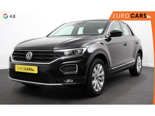 Volkswagen T-Roc 1.5 TSI 150pk DSG Sport Team | Navigatie | Apple Carplay/Android Auto | Parkeersensoren | Camera | Adaptive Cruise Control | Stoel- en stuurverwarming | Elektrische achterklep | Ledverlichting | Climate Control