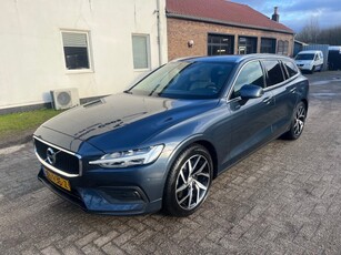 Volvo V 60 T5 Momentum Schuifdak Stoelverwarming Leder