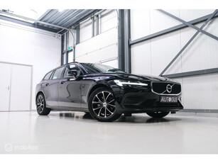 Volvo V60 2.0 B3 Momentum | NL auto NAP | Trekhaak | Camera | DAB | LED | Cruise | Clima | Navigatie |