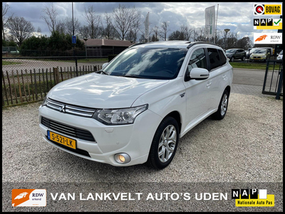 Mitsubishi Outlander 2.0 PHEV Instyle+ Leder, Navi, Keyless inkl btw