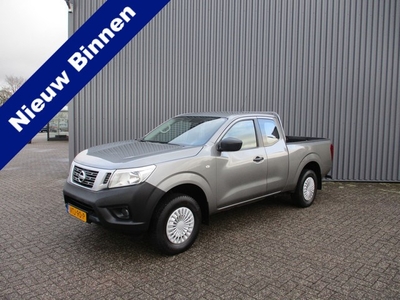 Nissan Navara 2.3 dCi 163 PK 4X4 Airco 3500 trekgewicht