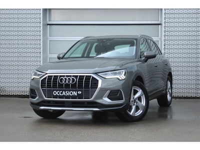 Audi Q3 35 TFSI 150pk Business Edition / LED Verlichting /