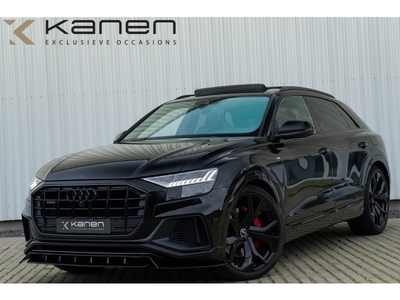 Audi Q8 55 Tfsi e Quattro S-line Panodak S stoelen Luchtv. 360camera B&O