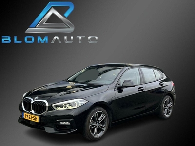 BMW 1-serie 118i Sport AUT LED+SPORTSTOELEN+APPLE CARPLAY