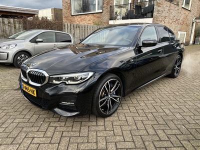 BMW 3-SERIE 330e eDrive Edition M-Line