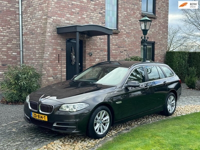 BMW 5-serie Touring 518d Automaat Executive Leer Navi