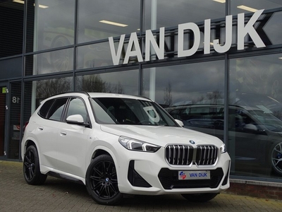 BMW X1 30e xDrive M Sportpakket Innovation Pack Head-up