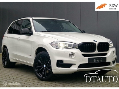 BMW X5 xDrive25d High Executive Shadow MLine Grijs Kenteken