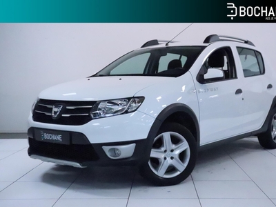 DACIA SANDERO Stepway 0.9 TCe 90 Lauréate | Airco | Navi | PDC | Trekhaak | Cruise | Bluetooth | Verw.voorstoelen |