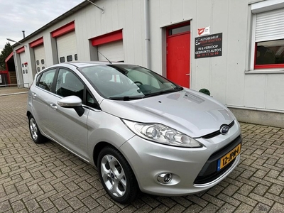 Ford Fiesta 1.4 Titanium Zeer netjes !Cruise Clima