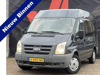 Ford Transit 300S 2.2 TDCI DC | Nieuw Binnen | Rolstoel Bus | Lift | Airco | Radio CD |