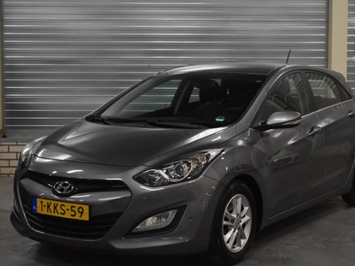 HYUNDAI I30 1.6 GDI i-Vision 76.000KM! +Navigatie|Camera|Bluetooth|Climate Control|Cruise Control|