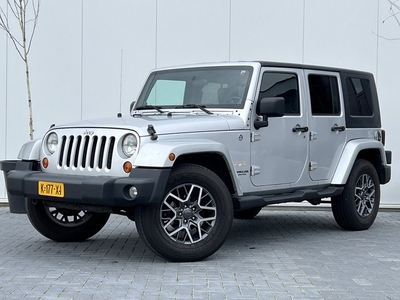 Jeep Wrangler Unlimited 3.8 Sahara Airco Cruise