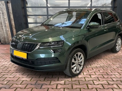 Škoda Karoq 1.5 TSI 150PK Celebration DSG Automaat | Virtual cockpit | Adaptive cruise | Lane assist | Side assist | Trekhaak