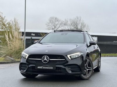 Mercedes A-klasse 250 e AMG A250e Panoramadak|AppleCarplay|DAB+|Sfeerverlichting|Camera