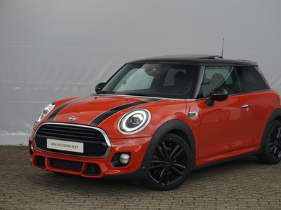 MINI MINI 3-Deurs Cooper JCW Uitvoering + Panoramadak