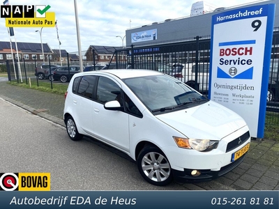 Mitsubishi Colt 5-deurs 1.3 Edition Two met o.a. nwe APK, cruise control, regensensor, automatische airco, lm velgen, etc.