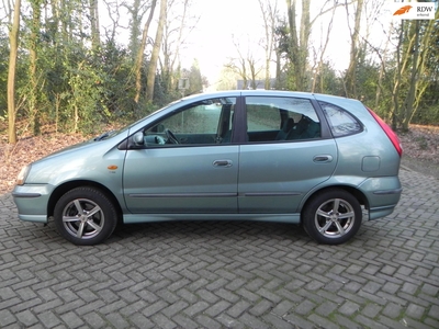 NISSAN ALMERA TINO 1.8 Elegance