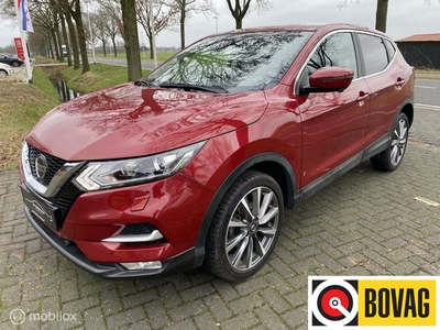 Nissan Qashqai 1.6 N-Connecta i 19 Inch i Camera I