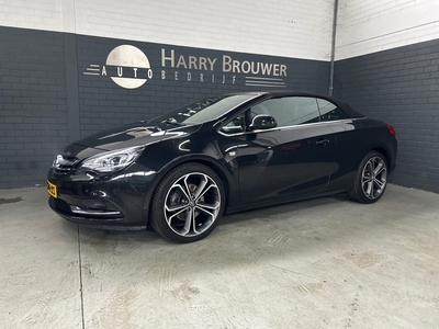 OPEL CASCADA 1.6 Turbo Cosmo, automaat, 1e eingenaar, navi, elec.stoelen. 20 inch.