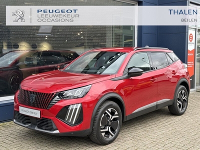 Peugeot 2008 1.2 Turbo 100 PK Allure | Bouwjaar 2024 | Facelift Model | Grip Control | All Season Banden | LED Verlichting | Stoelverwarming | Keyless Entry | Parkeersensoren | Half Lederen Bekleding | Digitaal Dashboard | Cruise Control | Climate Control