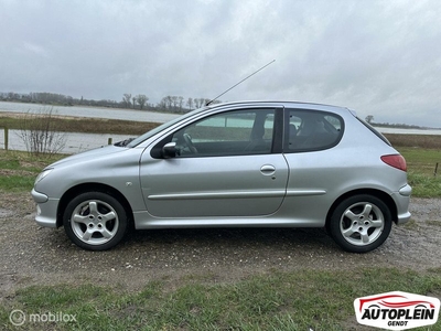 Peugeot 206 1.4 Forever