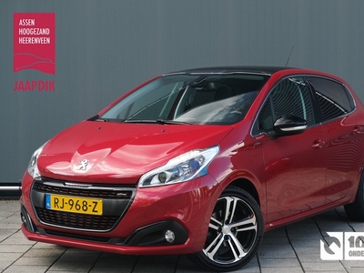 Peugeot 208 BWJ 12-2017 111 PK GT-line Automaat / NWE APK / Panorama dak / Navi / Clima / Donker glas / Sportstoelen / Parkeersensoren / 17'' Lichtmetaal /