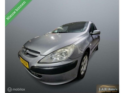 Peugeot 307 1.6-16V XT Lage KM NAP Airco Cruise Nw Distribut