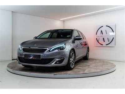 Peugeot 308 SW 1.2 e-THP Première 131PK NL AUTO + 1E EIG.