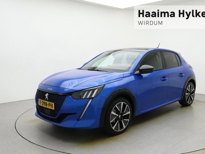 Peugeot e-208 EV GT Pack 50 kWh | DIRECT LEVERBAAR | STOELVERWARMING | PANORAMADAK | ALCANTARA BEKLEDING | KEYLESS ENRTY |