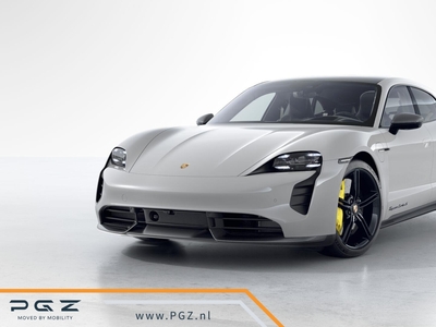 PORSCHE TAYCAN Turbo S Sport Turismo