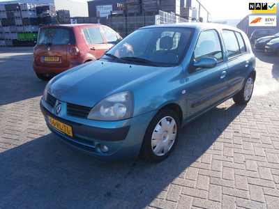 Renault Clio 1.6-16V Dynamique Luxe Automaat