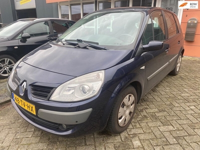 Renault Scénic 1.6-16V Privilège Comfort panorama dak