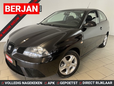 SEAT Ibiza 1.4-16V Trendstyle AIRCO CRUISE SPORTUITVOERING VELGEN SPOILER NWE APK INRUIL MOG NETTE AUTO