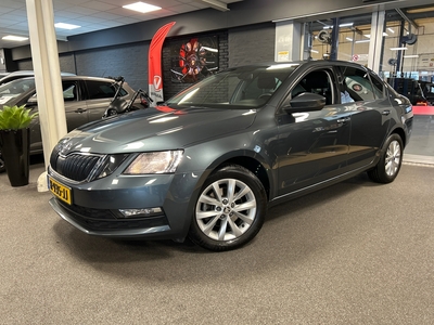 SKODA OCTAVIA 1.0 TSI Greentech Business Edition/Navigatie/pdc a./cruisecontrol/stoelverwarming