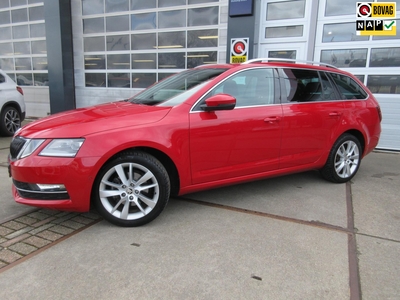 SKODA OCTAVIA Combi 1.0 TSI Style Business / Automaat / Digidash