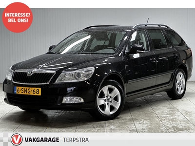 SKODA OCTAVIA Combi 1.6 TDI Greentech Elegance Business Line /Trekhaak /Stoelverw.! /Navi /Climat /Cruise /Elek. pakket /Bluetooth /16