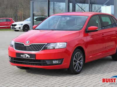 SKODA RAPID Spaceback 1.2 TSI Edition NAVI TREKHAAK LMV