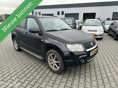 Suzuki Grand Vitara 2.0-16V High 4x4