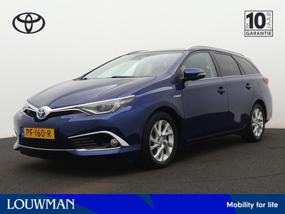 TOYOTA AURIS 1.8 Hybrid Executive Automaat | Navigatie | Panoramdak | Leder | Stoelverwarming | LED |