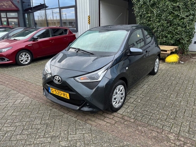 Toyota Aygo 1.0 VVT-i x-play limited,Keyles,Camera,Cruis,Inruil mog.