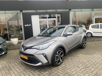 Toyota C-HR 1.8 Hybrid Dynamic Afneembare Trekhaak // 1e eigenaar // Perfecte Staat info Roel 0492-588951