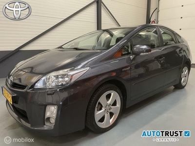 Toyota Prius 1.8 Dynamic NaviLEDCamera2xPDC