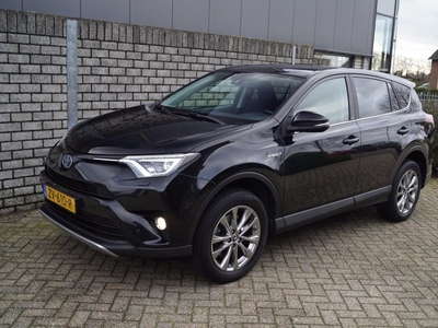 Toyota RAV4 2.5 Hybrid AWD Dynamic Autom Navi Camera Clima Stoel/Stuurverw Xenon Cruise 2xPDC LMV Trekhaak ENZ.