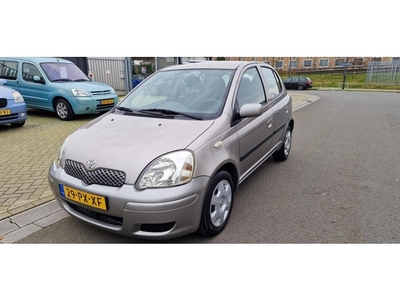 Toyota Yaris 1.3 VVT-i Sol