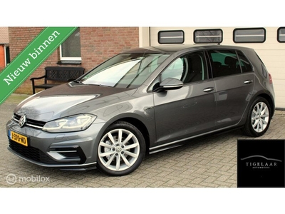 Volkswagen Golf 1.4 TSI High. Bus. R-line Facelift!